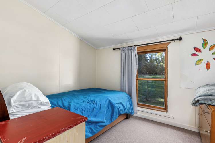 16 Parkers Road Carterton_17