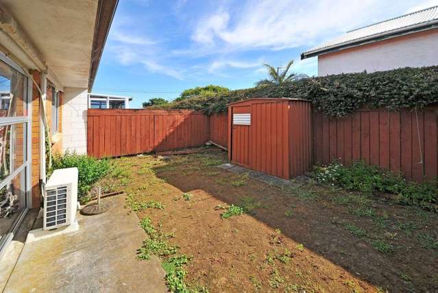2/28 Victoria Road Papatoetoe_1
