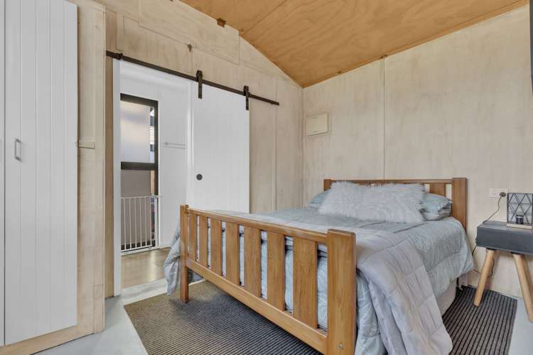 121 Short Street Kawhia_17