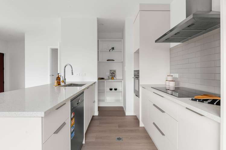 2/27 Cotton Street_5