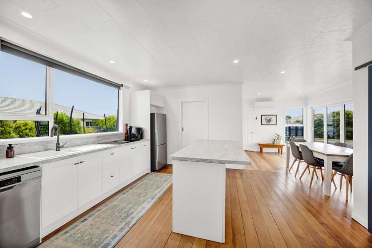 65 Wilson Street Hawera_5