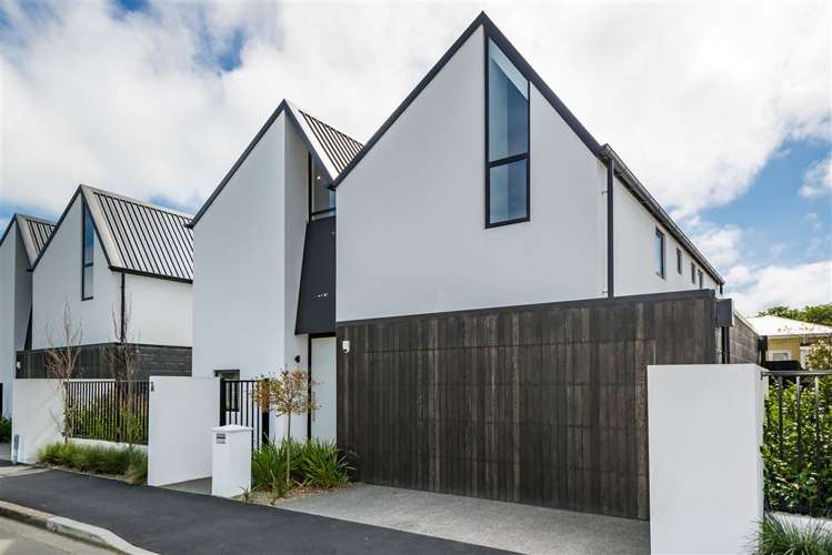 2/7 Peacock Street Christchurch Central_2