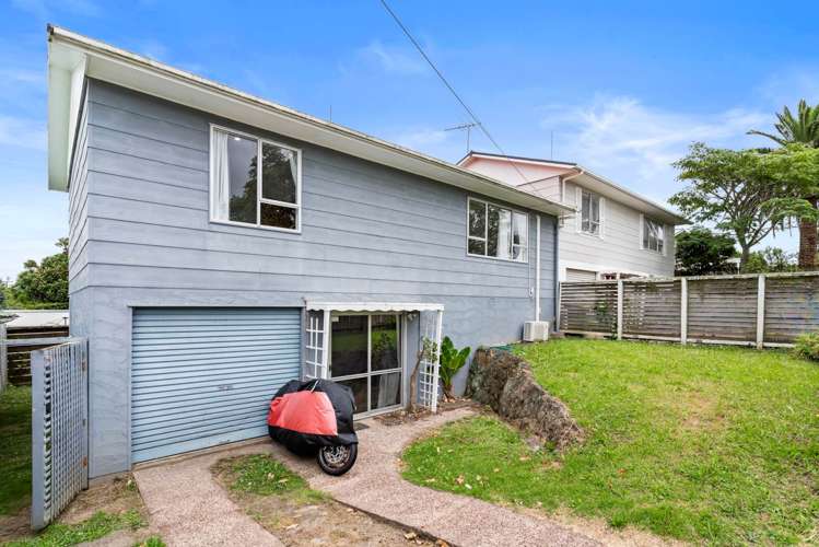 2/16 Craigbank Avenue New Lynn_14