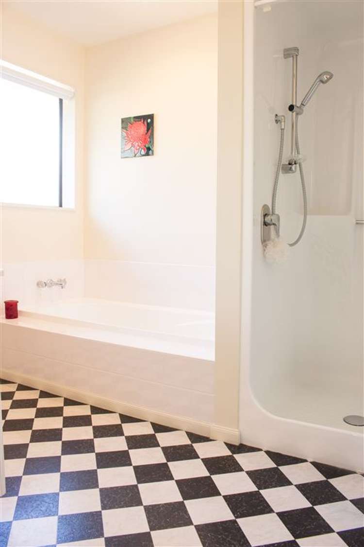 17 Ardilea Avenue Stoke_16