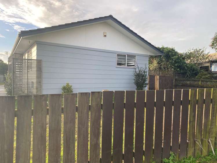 5 Bluewater Place Wattle Downs_15