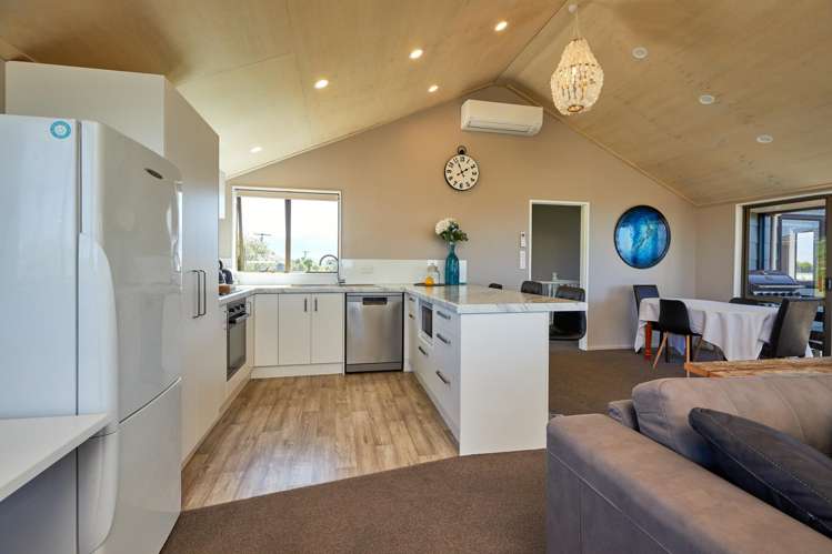 46 Ward Street Kaikoura_12