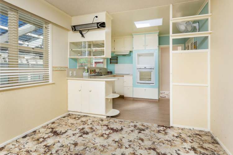 38 Blakeborough Drive Forrest Hill_5