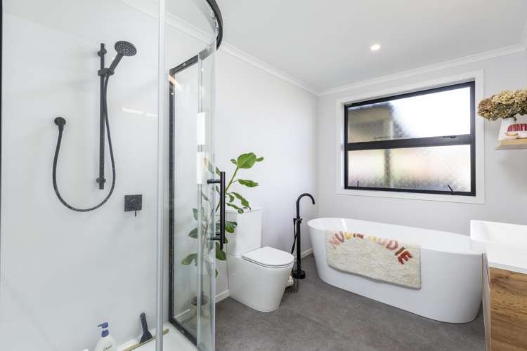 27 Edinburgh Street Waimate_14