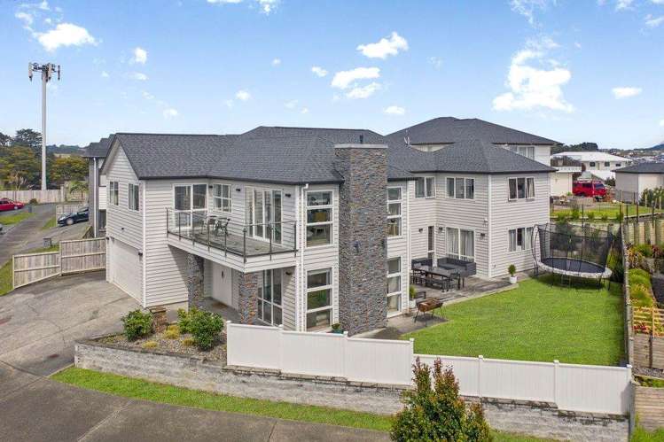 16 Spyglass Street Red Beach_1