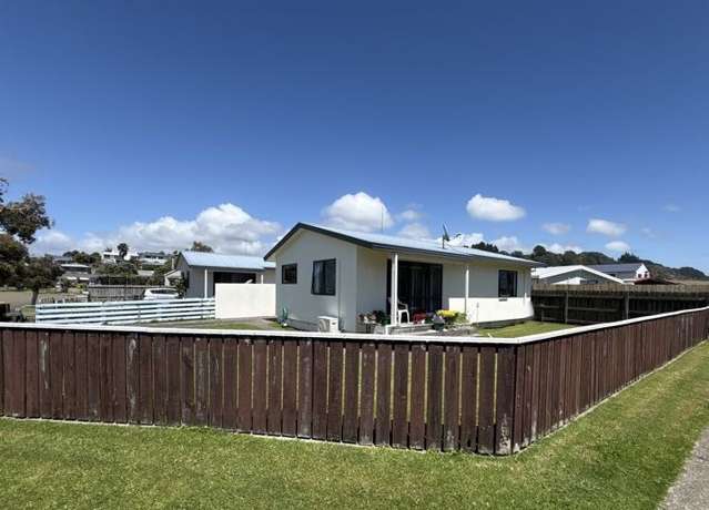 2 BEDROOM - GOODWIN PARADE - OHOPE - WHAKATANE