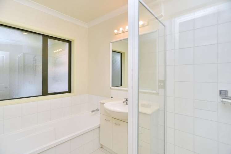 17 Cayman Close Shirley_10