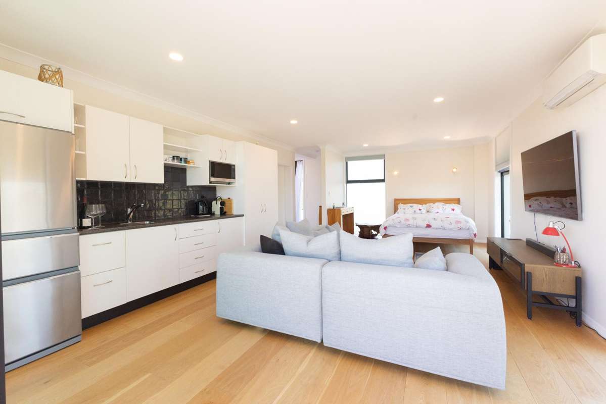 47 and 49 Russell Heights_2