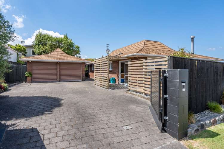 1 Te Hatepe Avenue Taupo_17