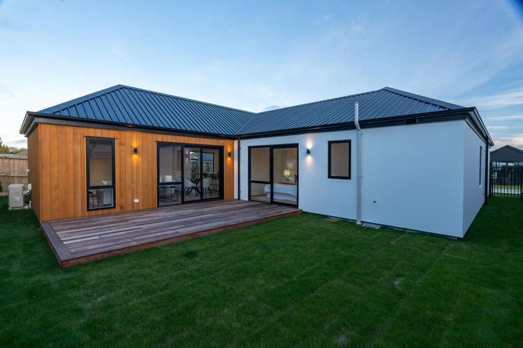 7 Rakau Lane Casebrook_1