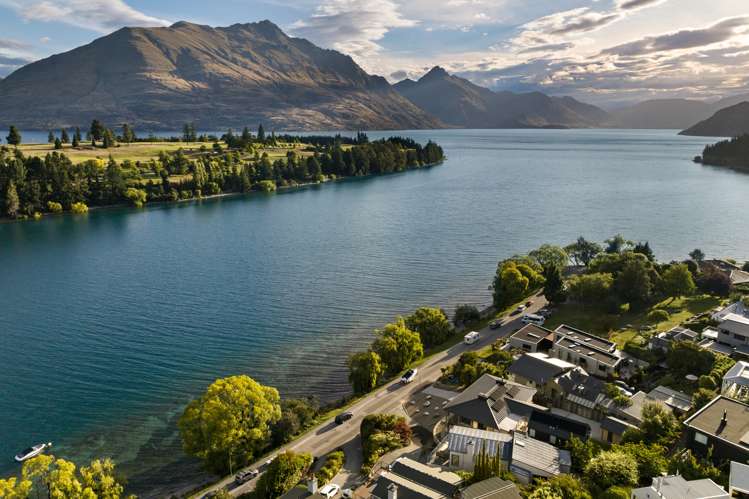 144 Park Street Queenstown_30