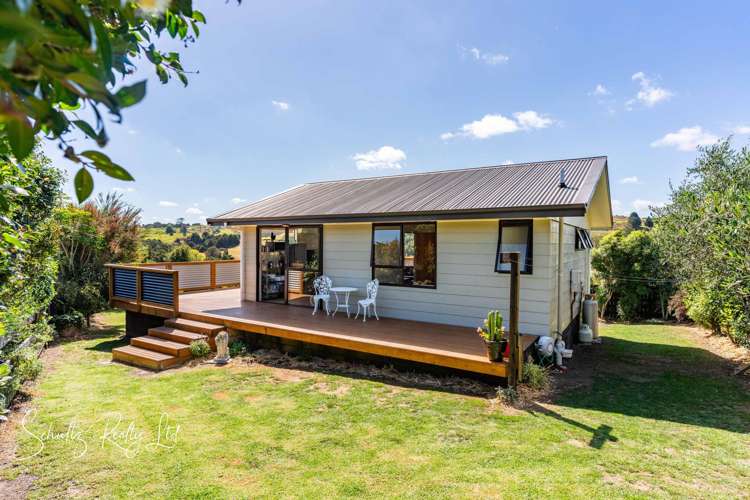 4 Hebe Lane Maungaturoto_23