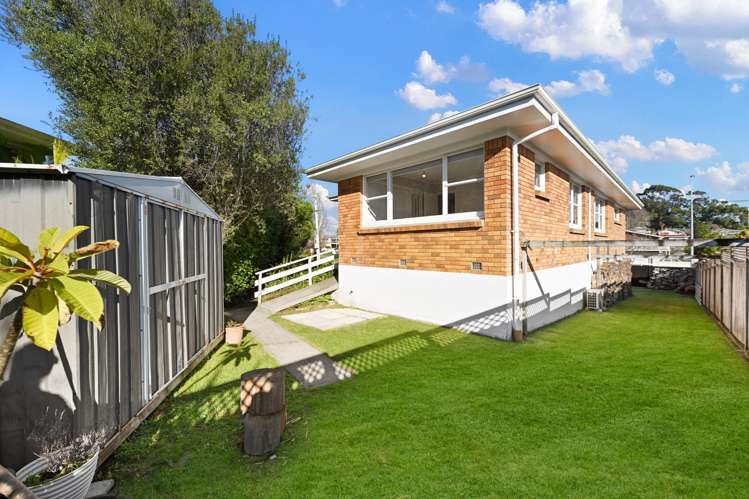 1 Garden Heights Avenue Glenview_24