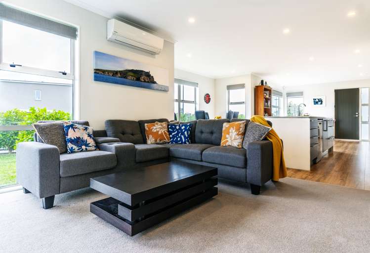 14 Tyler Davies Drive Red Beach_5