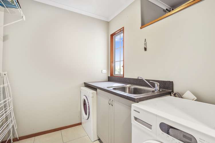 21 Grace Avenue Rototuna North_17