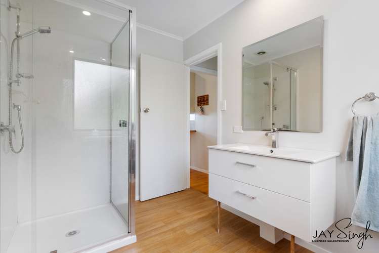 20 Bertram Road Kawakawa Bay_4