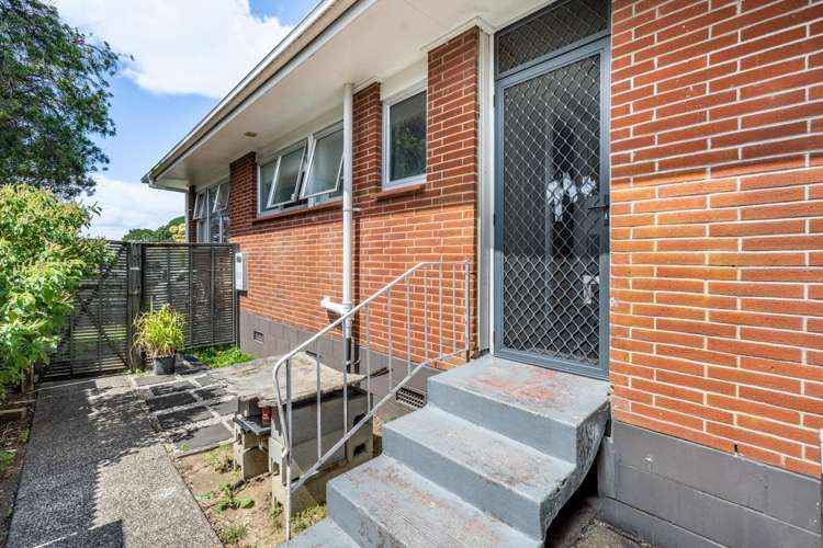 167 Mahia Road Wattle Downs_9