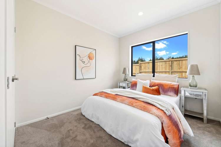8 Koromeke Street Flat Bush_10
