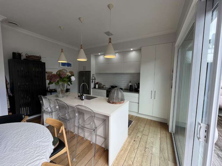111 Liardet Street New Plymouth City Centre_2