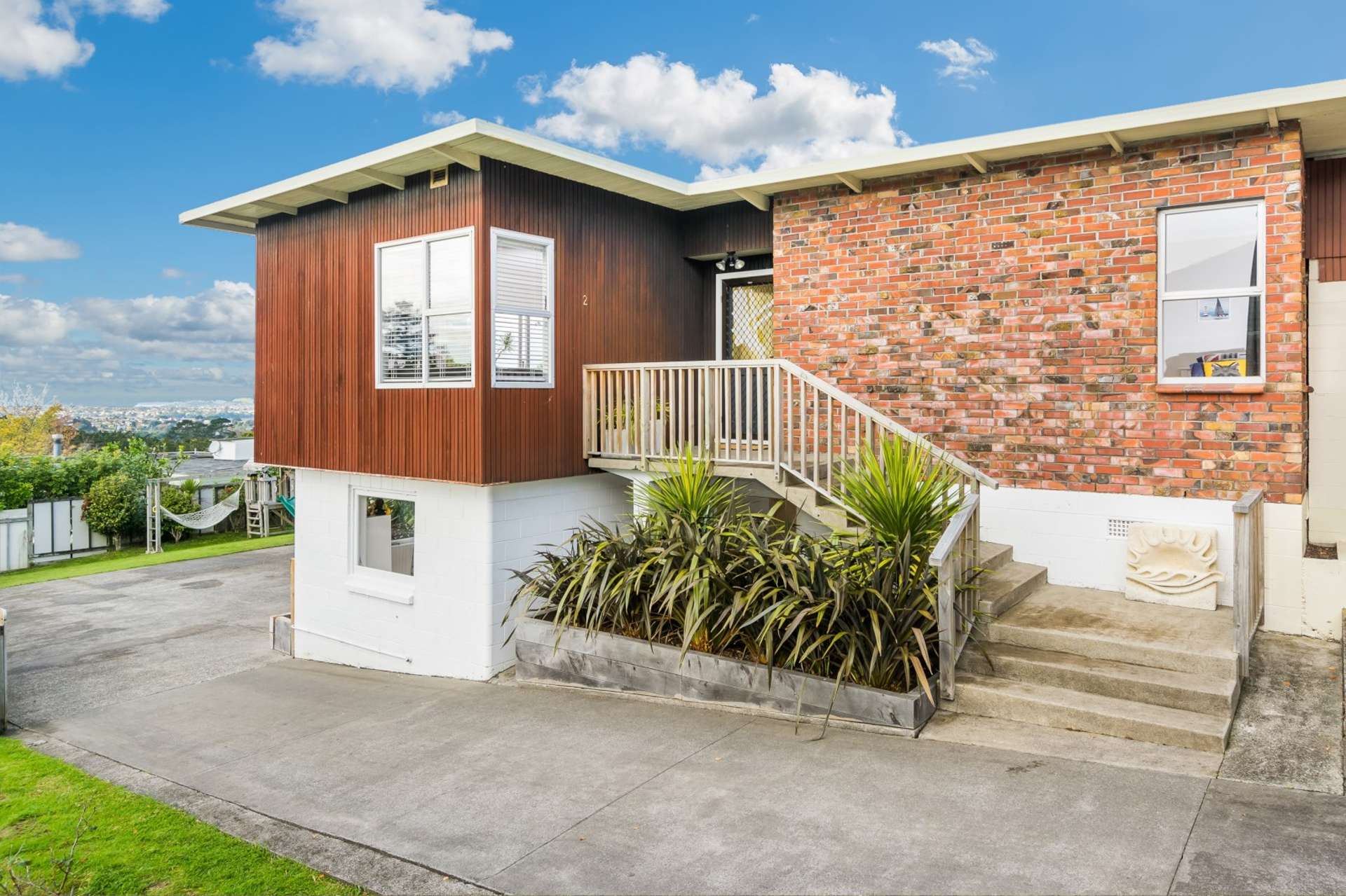 2/18 Tui Glen Road Birkenhead_0