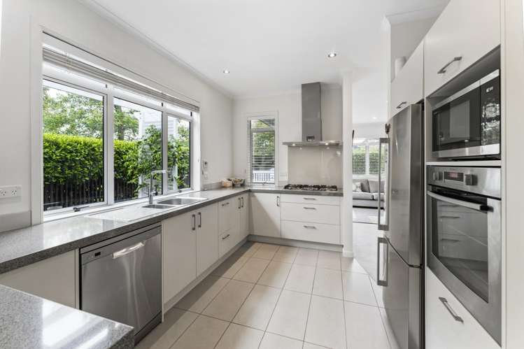 9 Trecarne Street Karaka_8