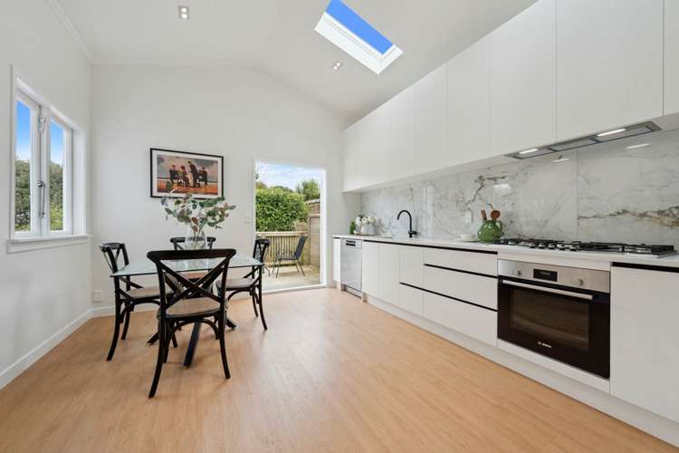 136 Peary Road Mount Eden_18