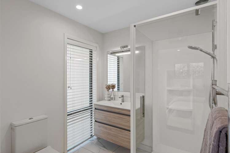 40 Knowles Street Merivale_14