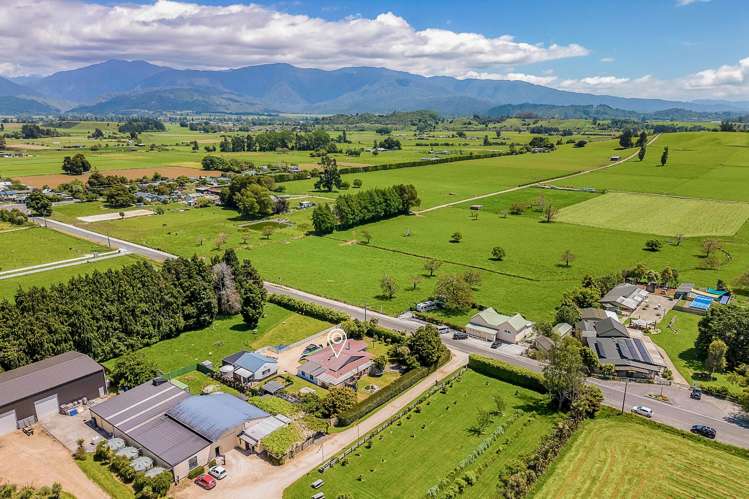 426 Abel Tasman Drive, Takaka Golden Bay_22