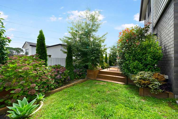 84 Connaught Street Blockhouse Bay_23