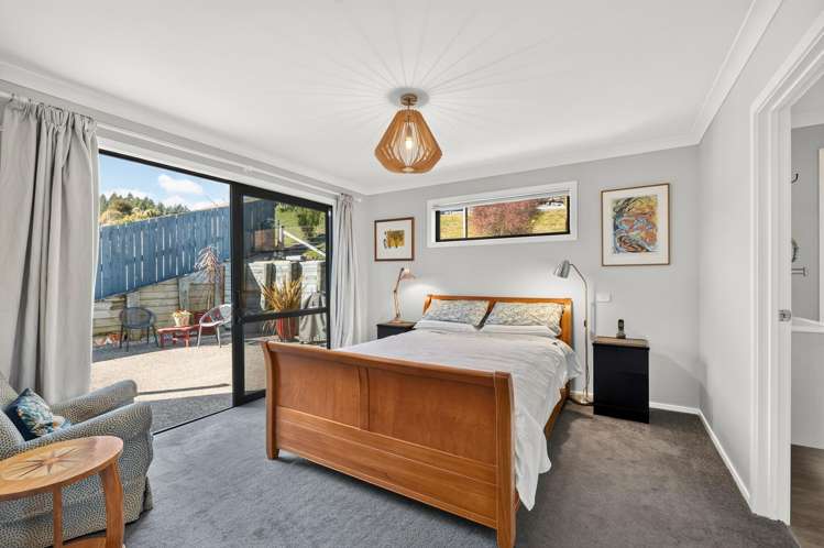 20 Genia Drive Wakefield_10