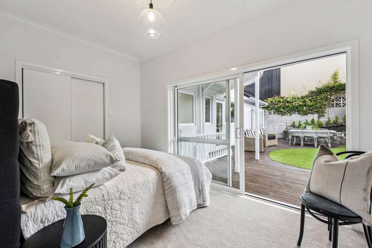 134 Paritai Drive Orakei_11