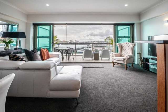 Princes Wharf - Declared Reserve $105,000!