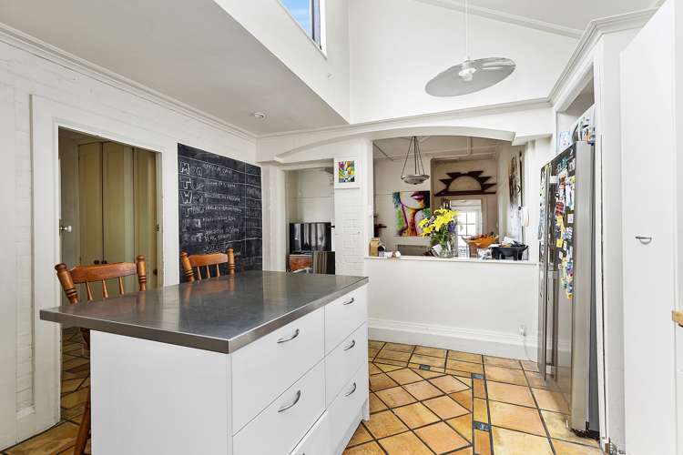 76 Mortimer Terrace Brooklyn_8