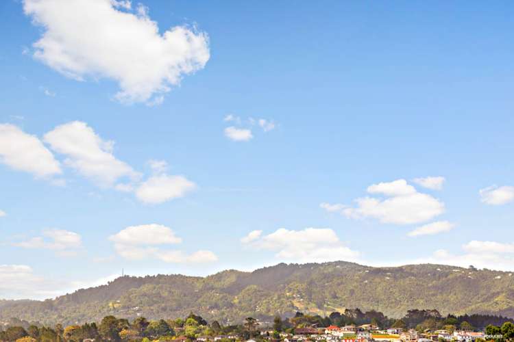 2 Tararua Street Massey_11