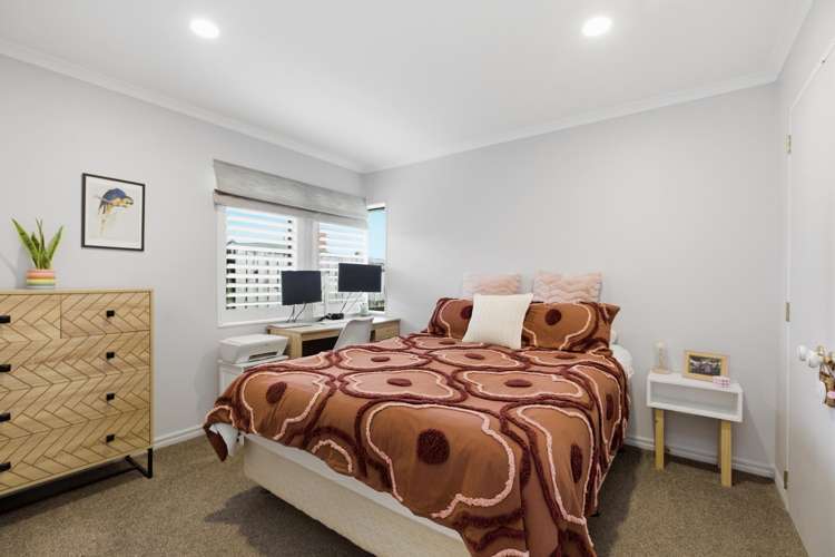 35 Ocean Crest Papamoa_11