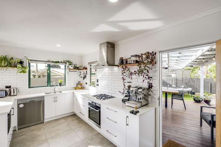 16 Surrey Street_5