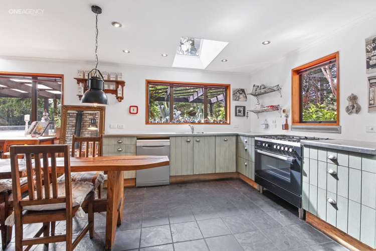 57 Kings Avenue Waikuku Beach_2