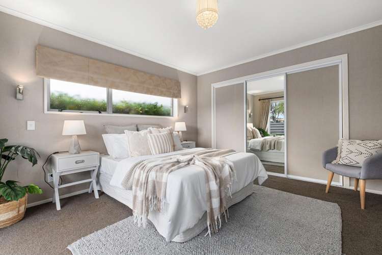 4 Sunny Bay Road Matua_9