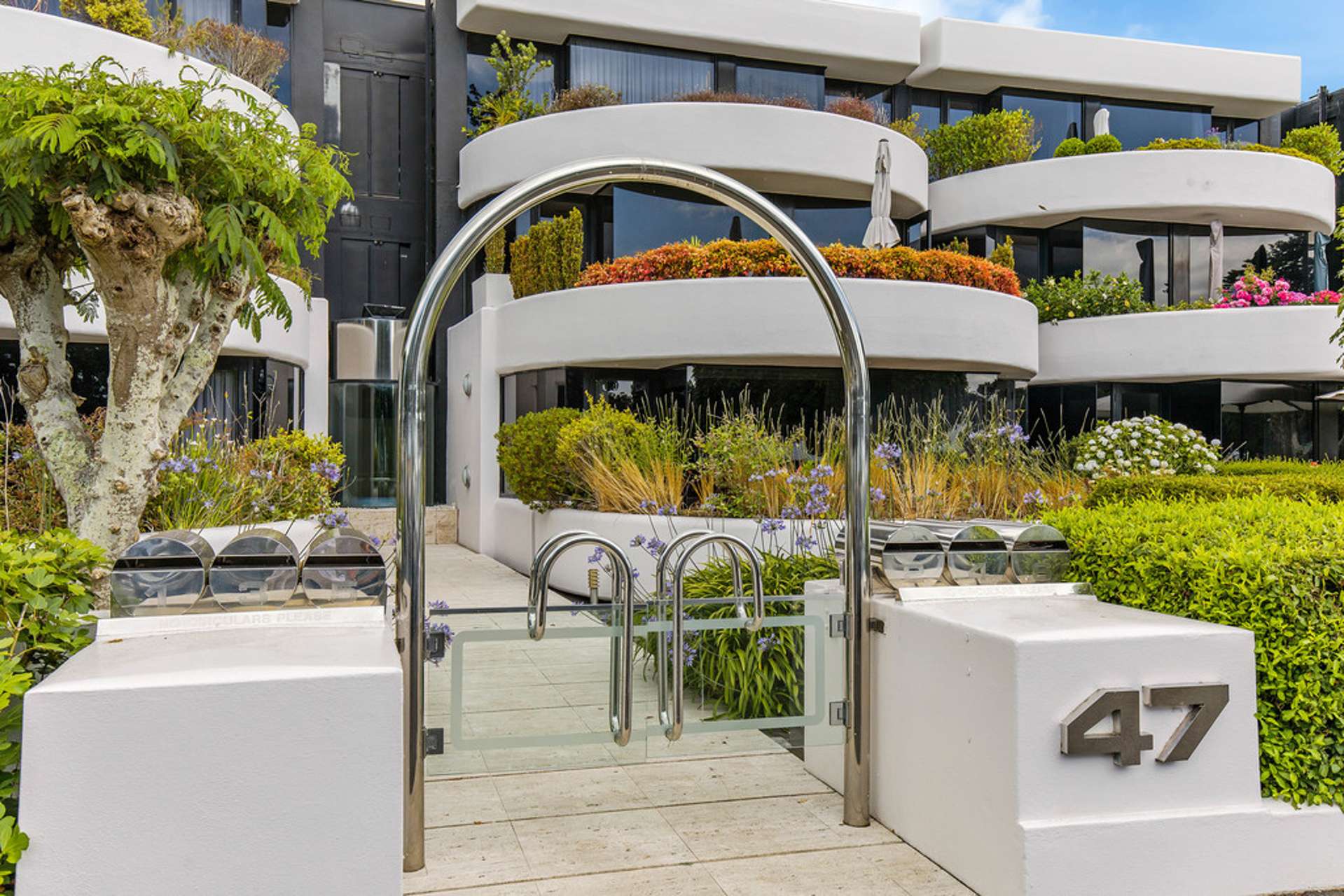 2/47 Tamaki Drive Mission Bay_0