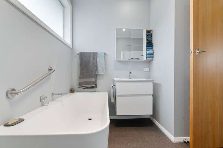 2 Hinau Place Lansdowne_10