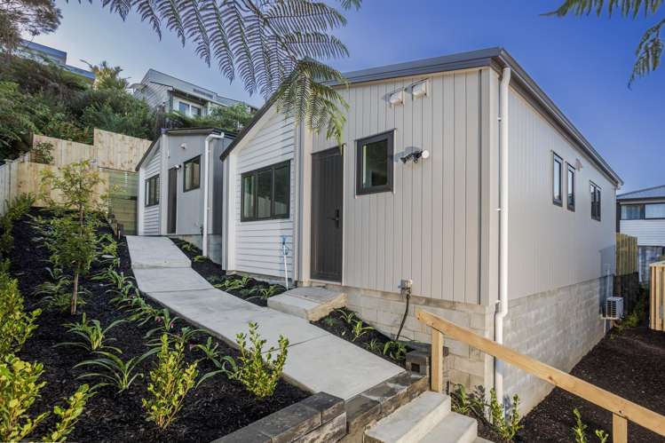 81B Ayton Drive Totara Vale_0