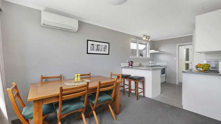 94 Farquhars Road Redwood_3