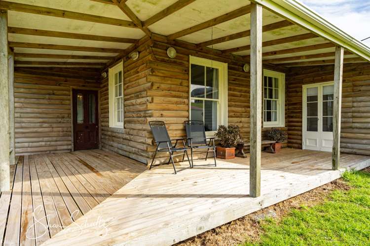 1 Kirk Road Maungaturoto_23