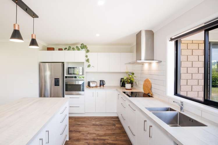 2 Monarch Drive Ashhurst_5