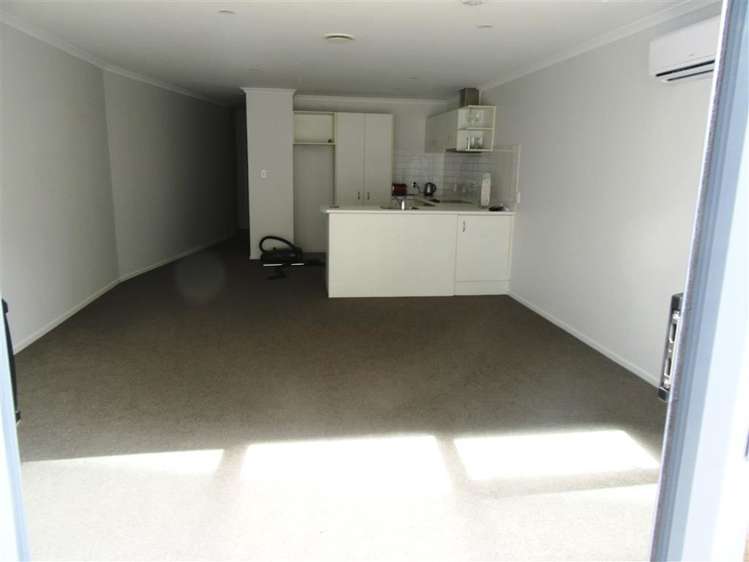 Gf/83 New North Road Eden Terrace_1