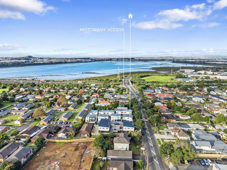 3/3 Rimu Road Mangere Bridge_13